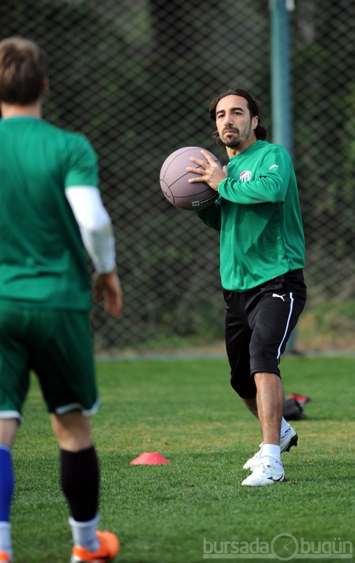 Timsah güç depoluyor