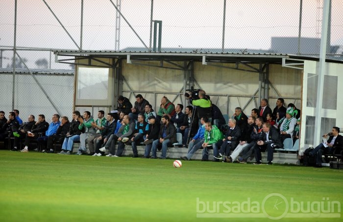 Bursaspor'dan keyifli prova!
