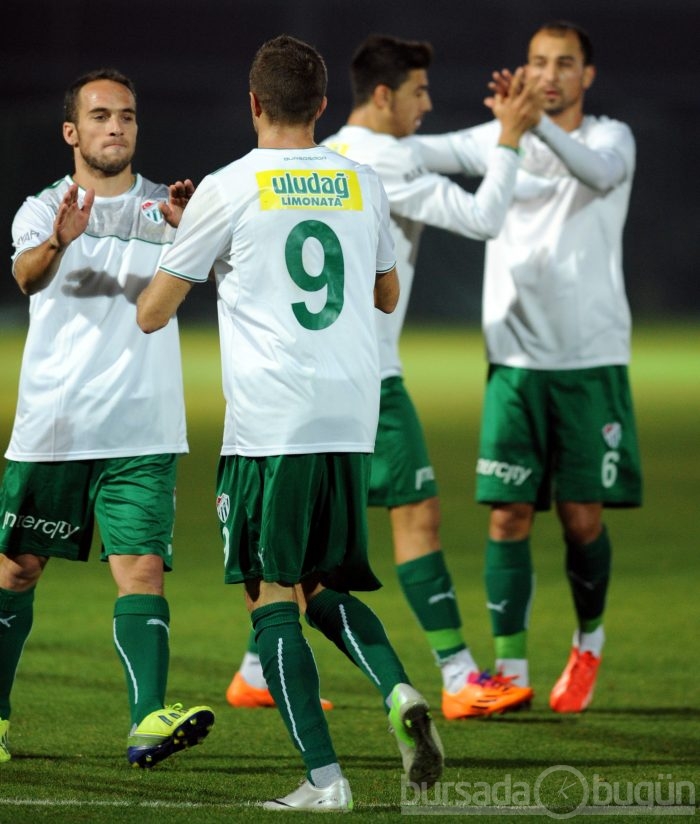 Bursaspor'dan keyifli prova!