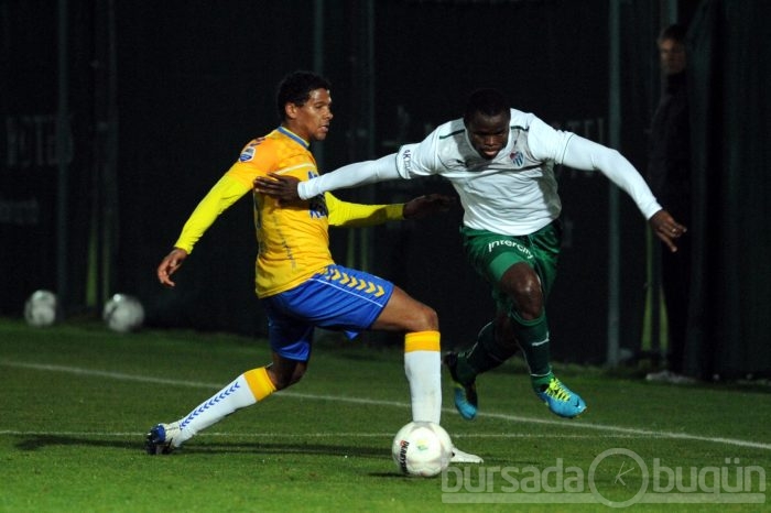 Bursaspor'dan keyifli prova!