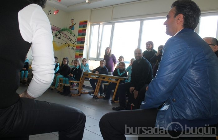 Bursa'da ünlü grup çaldı, öğretmenler bile coştu - ÖZEL HABER