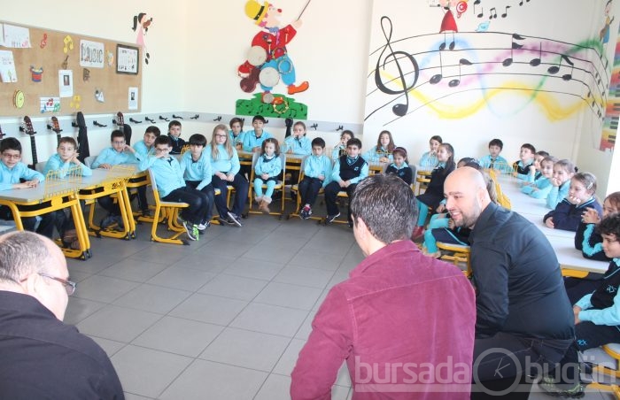 Bursa'da ünlü grup çaldı, öğretmenler bile coştu - ÖZEL HABER