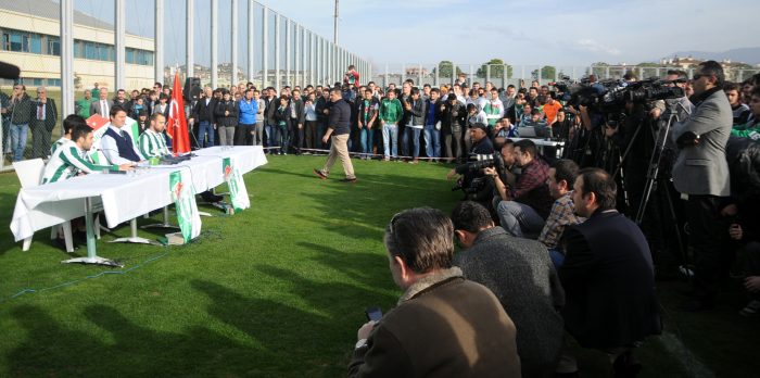 Bursaspor'da gövde gösterisi