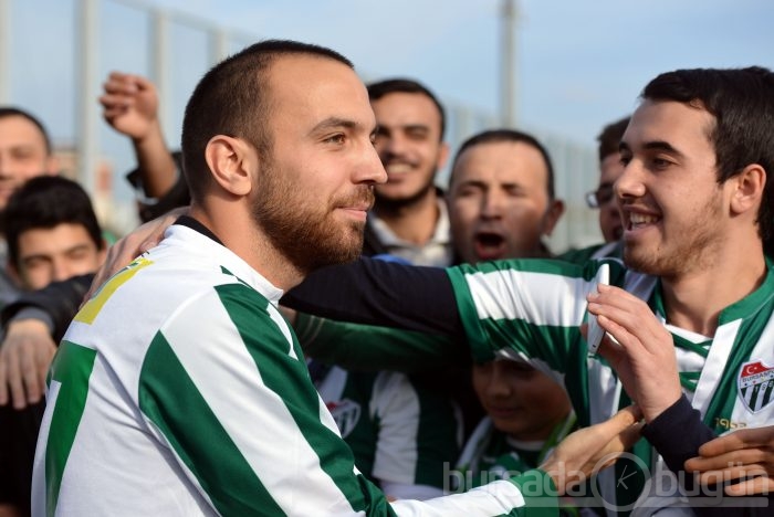 Bursaspor'da gövde gösterisi