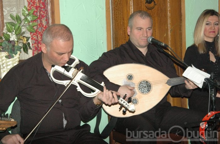 Bursa geceleri bu hafta sonunda da hızını kesmedi...