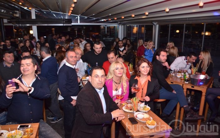 Bursa geceleri bu hafta sonunda da hızını kesmedi...