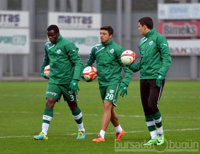 Bursaspor'da yüzler gülüyor!