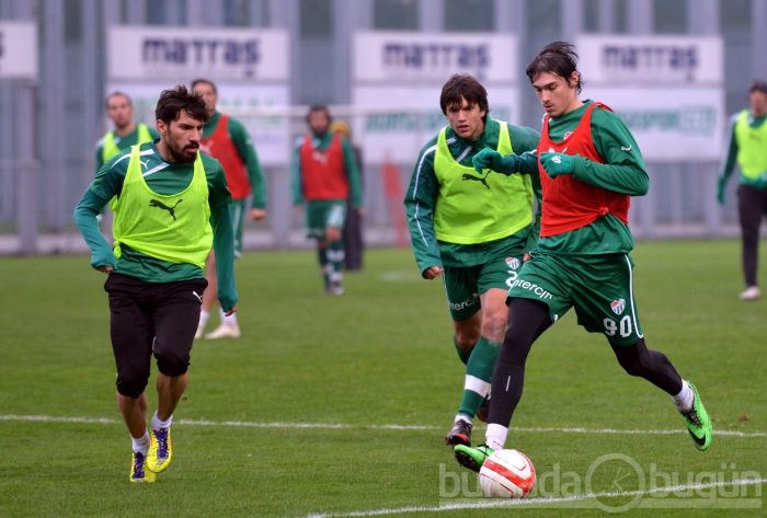 Bursaspor'da yüzler gülüyor!