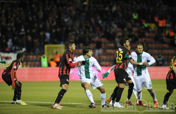 Bursaspor hakem kurbanı!