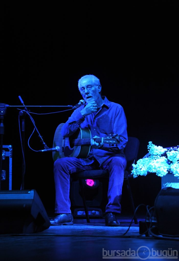 İlhan Şeşen ve Vedat Sakman'dan muhteşem konser...