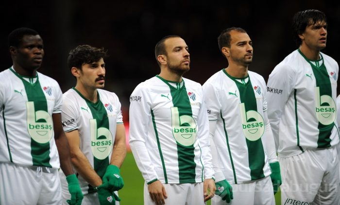 Bursaspor İstanbul'da yıkıldı!