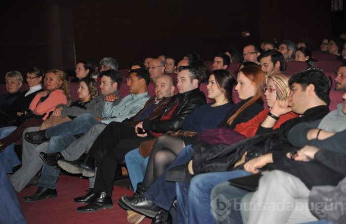 Aşk a 103 Adım'a büyük ilgi...