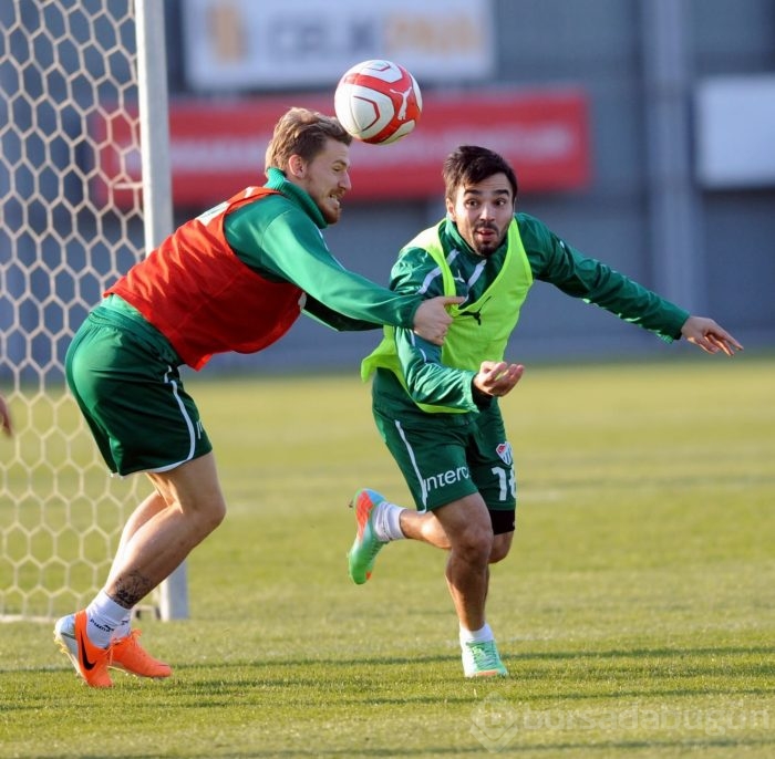 Bursaspor'da yüksek tempo!