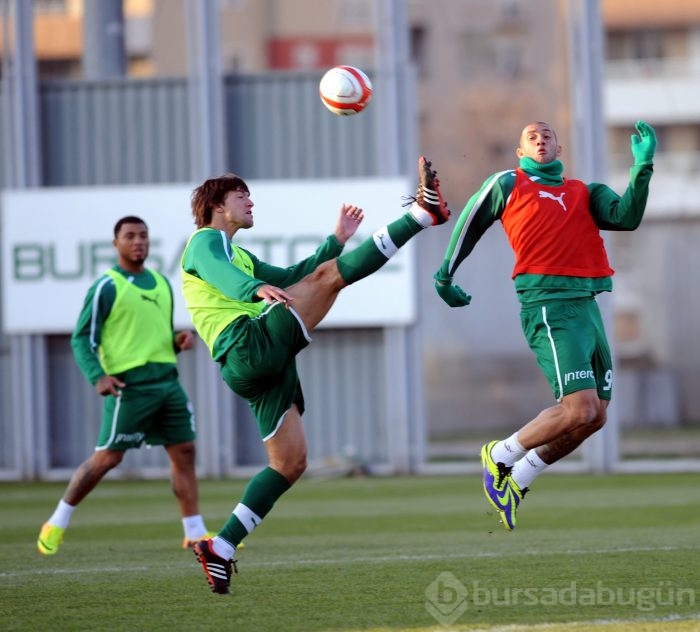Bursaspor'da yüksek tempo!
