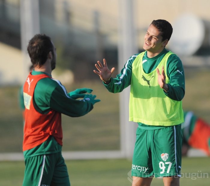Bursaspor'da yüksek tempo!
