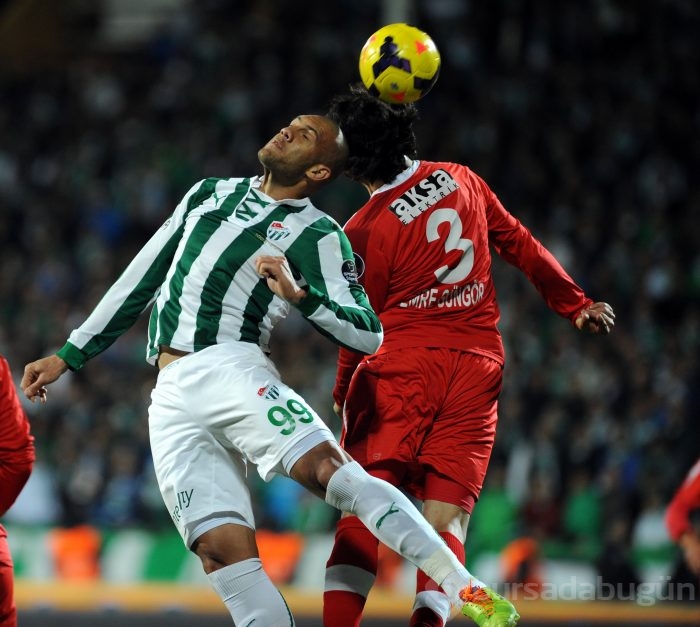 Bursaspor hakemi geçemedi!