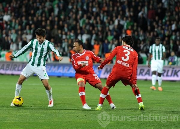 Bursaspor hakemi geçemedi!