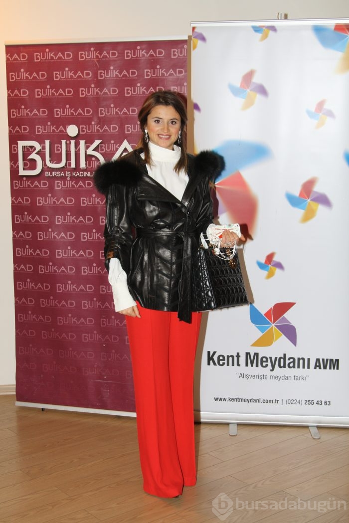 "BUİKAD ödülleri" sergisi Kent Meydanı AVM'de açıldı...