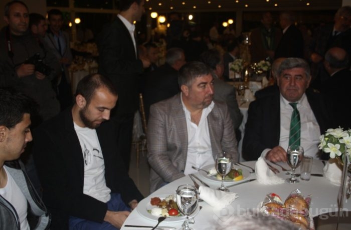 Bursaspor taraftarı dayanışma gecesinde buluştu