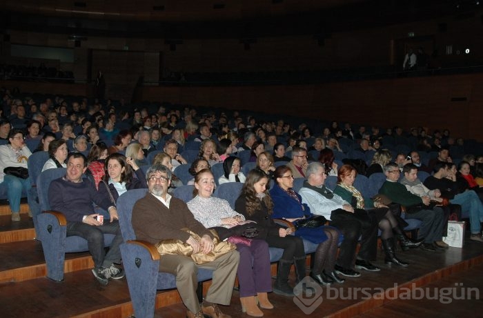  'Bizim Şarkılarımız' Timur Selçuk ve Nükhet Duru'dan geldi...
