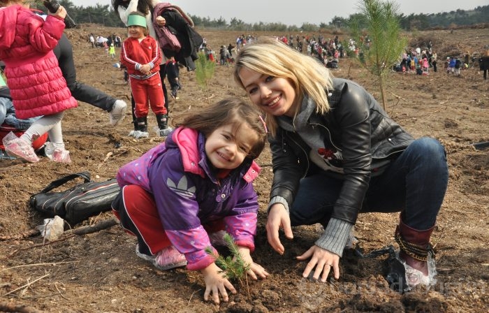 Bahçeşehir Koleji miniklerinin ağaç sevgisi...