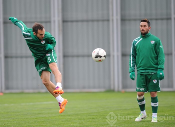 Bursaspor'da yüzler gülüyor!