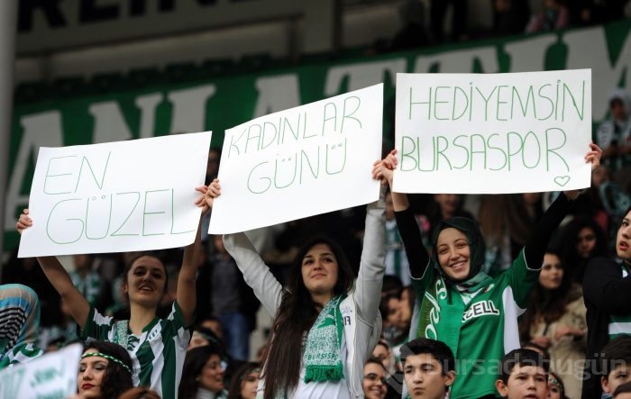 Kadınlar ve çocuklar Bursaspor için ödül!