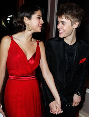 Justin Bieber yine rahat durmadı
