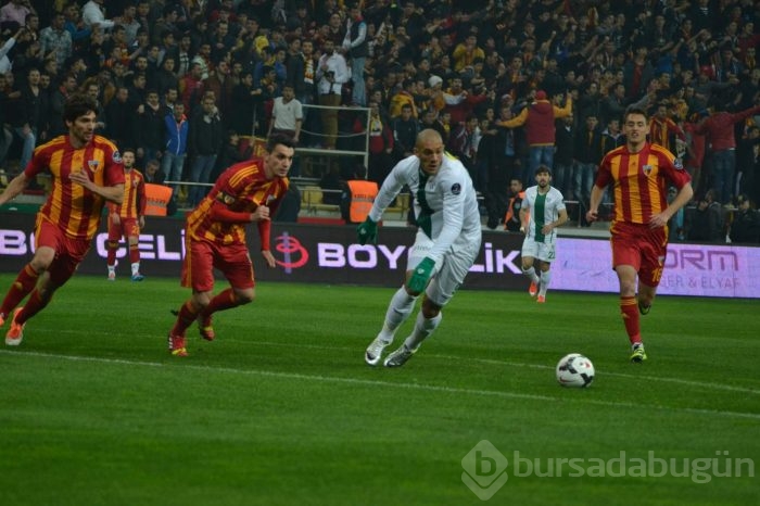 Timsah Kayseri'de fırsat tepti!
