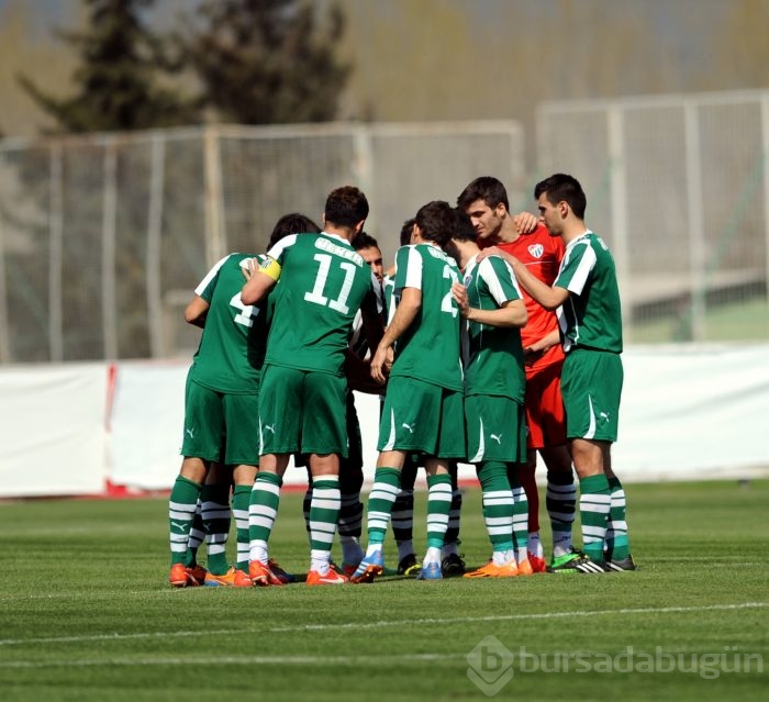 Ozan İpek'in futbol hasreti bitti!