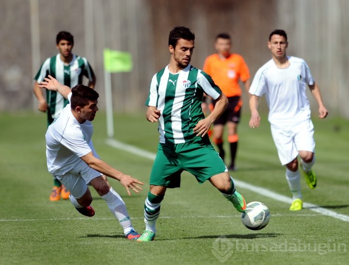 Ozan İpek'in futbol hasreti bitti!