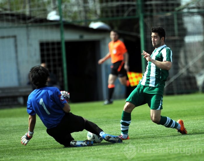 Ozan İpek'in futbol hasreti bitti!