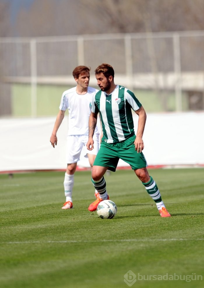 Ozan İpek'in futbol hasreti bitti!