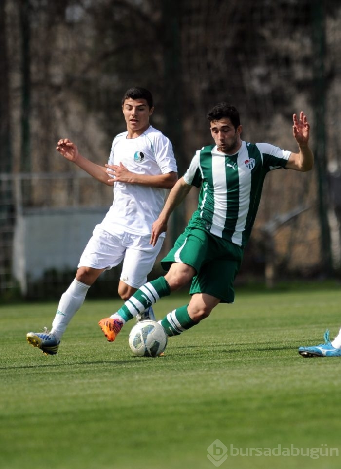 Ozan İpek'in futbol hasreti bitti!
