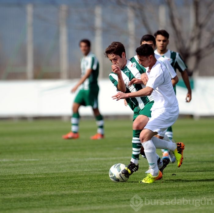 Ozan İpek'in futbol hasreti bitti!