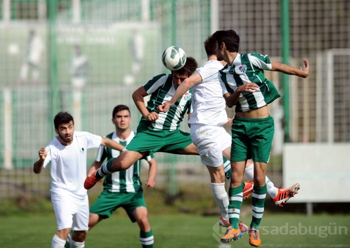 Ozan İpek'in futbol hasreti bitti!