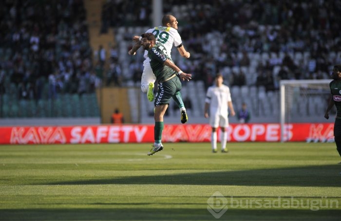 Timsah'ın yüzü bir türlü gülmüyor:1-2