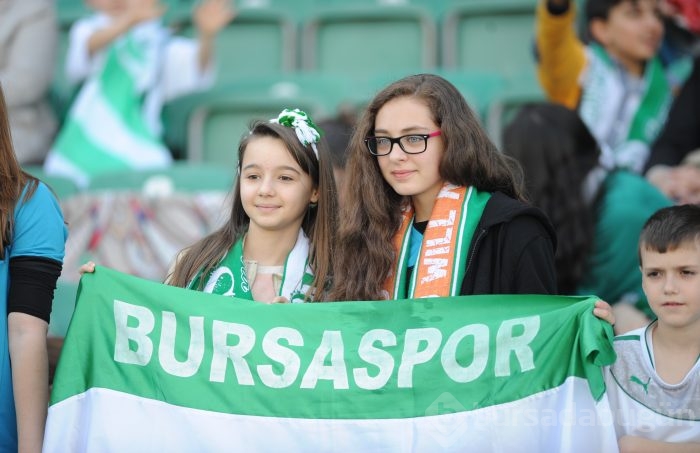 Timsah'ın yüzü bir türlü gülmüyor:1-2