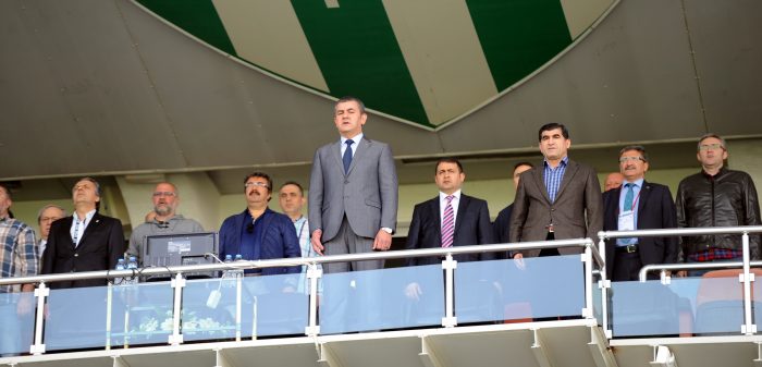 Fernandao coştu!Timsah düelloyu kazandı:4-3