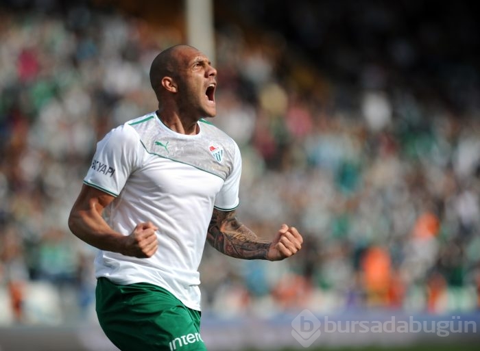 Fernandao coştu!Timsah düelloyu kazandı:4-3