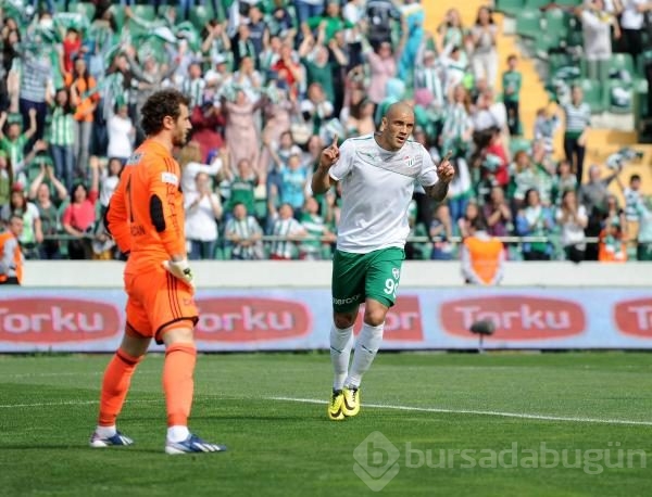Fernandao coştu!Timsah düelloyu kazandı:4-3