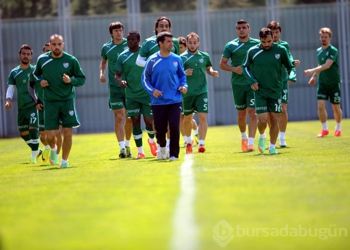 Bursasporlu futbolculara "karikatür" sürprizi!