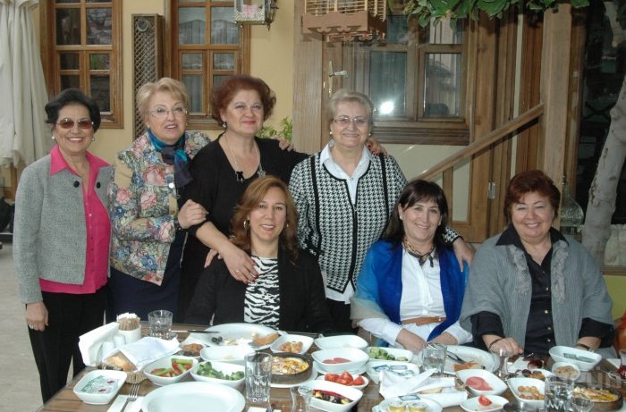 Anneler Brunch'ta bir araya geldi...
