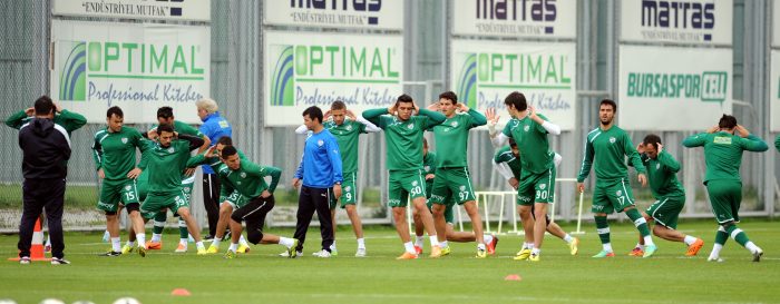 Timsah Fernandao'dan yoksun çalıştı
