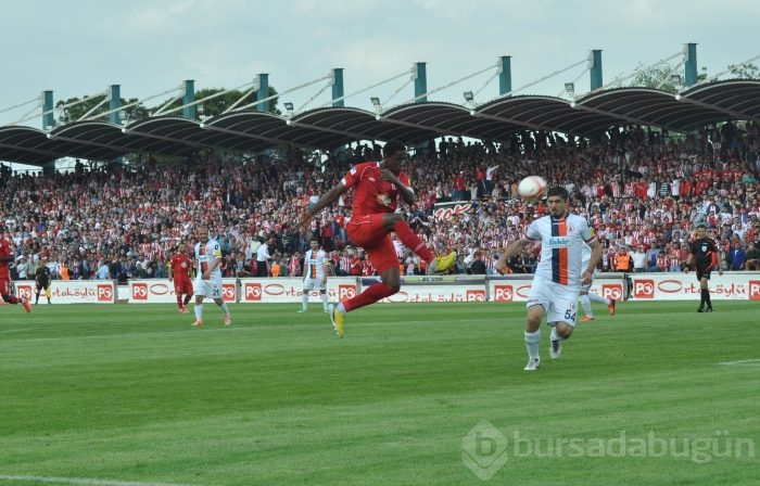 Balıkesirspor Süper Lig'e yükseldi!