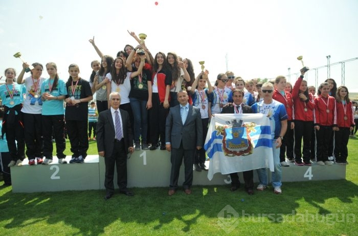 Nilüfer'de voleybol, hentbol ve yüzmeye talep yağıyor - ÖZEL HABER 