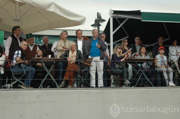 Podyum Park'ın Tenis kulübü hizmete girdi...