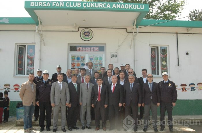 Bursa'da miniklerin trafik coşkusu