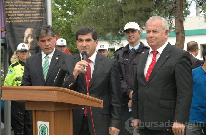 Bursa'da miniklerin trafik coşkusu