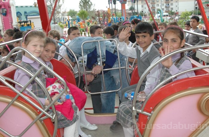Çocuklar Star Park Podyum'da eğlendiler...
